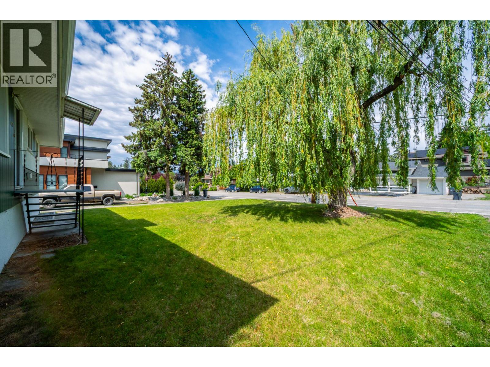 679 Mcclure Road, Kelowna, British Columbia  V1W 1L7 - Photo 45 - 10388487