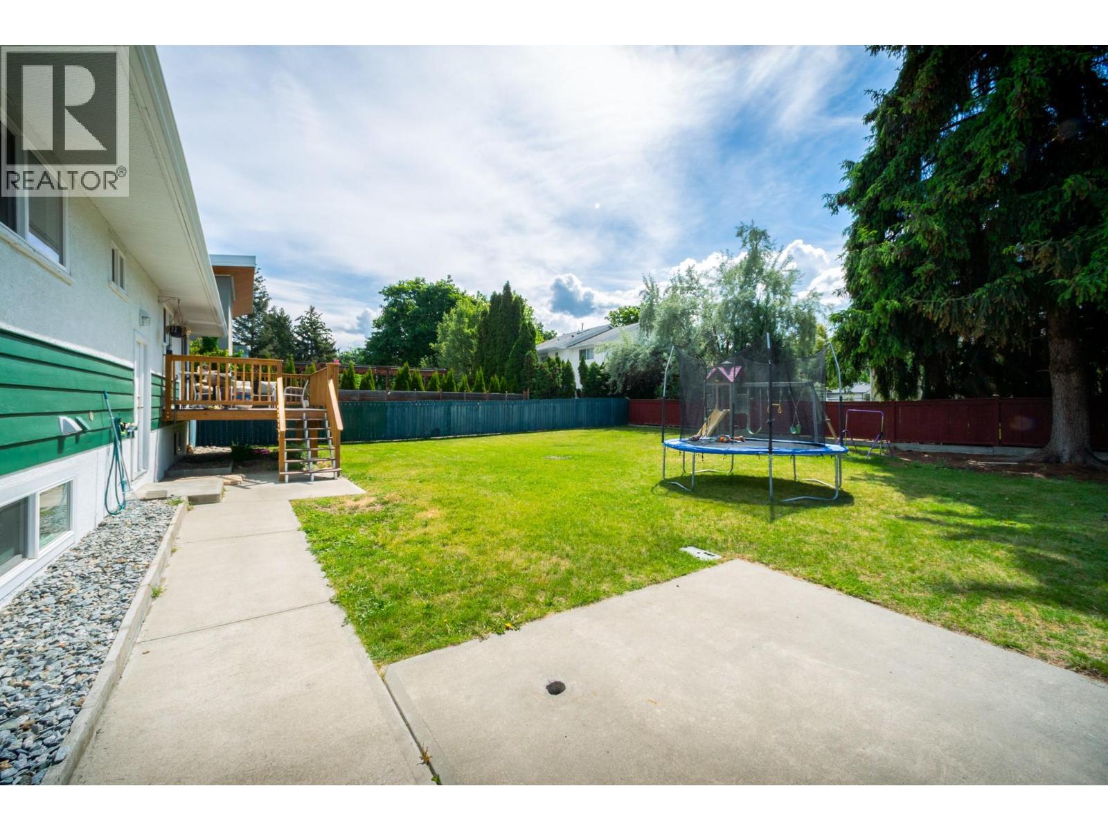 679 Mcclure Road, Kelowna, British Columbia  V1W 1L7 - Photo 49 - 10388487