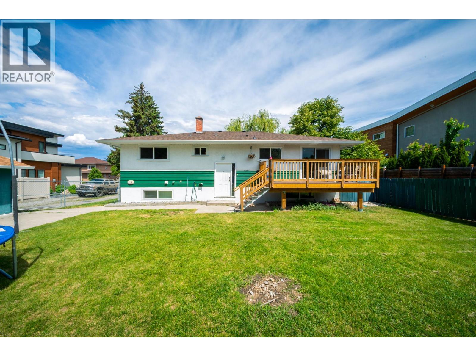 679 Mcclure Road, Kelowna, British Columbia  V1W 1L7 - Photo 51 - 10388487