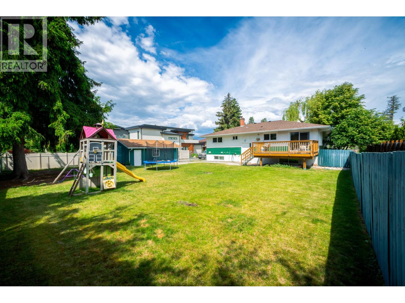 679 Mcclure Road, Kelowna, British Columbia  V1W 1L7 - Photo 52 - 10388487