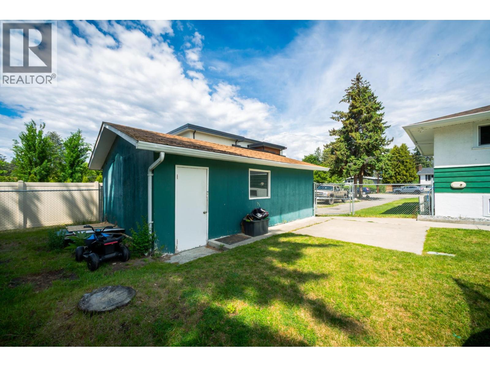 679 Mcclure Road, Kelowna, British Columbia  V1W 1L7 - Photo 55 - 10388487