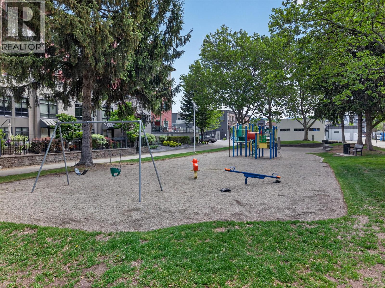 2901 Abbott Street Unit# 101, Kelowna, British Columbia  V1Y 1G7 - Photo 32 - 10384647