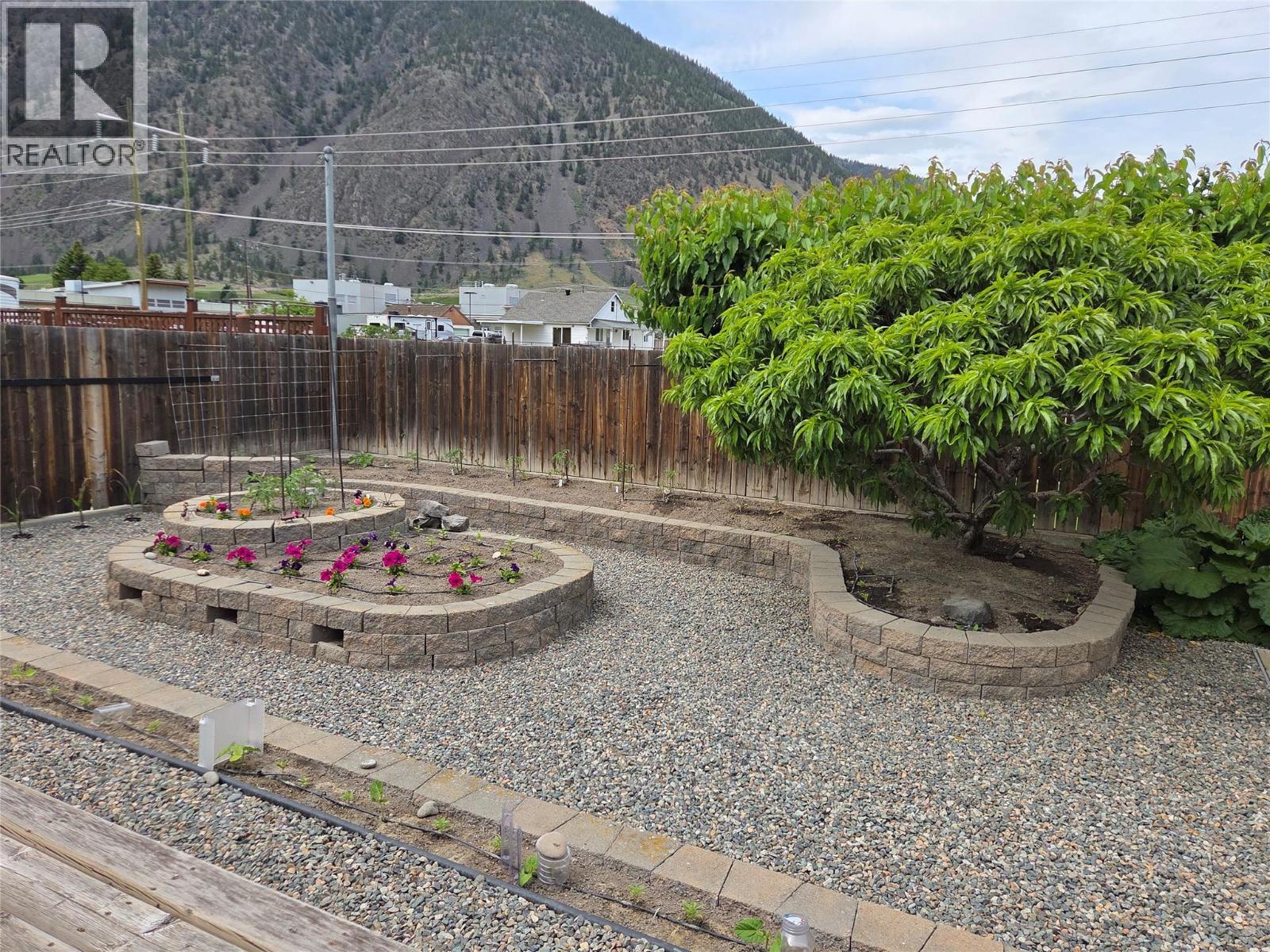 304 9th Avenue, Keremeos, British Columbia  V0X 1N3 - Photo 25 - 10388562