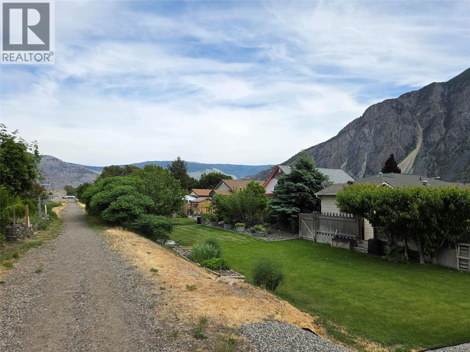 304 9th Avenue, Keremeos, British Columbia  V0X 1N3 - Photo 32 - 10388562