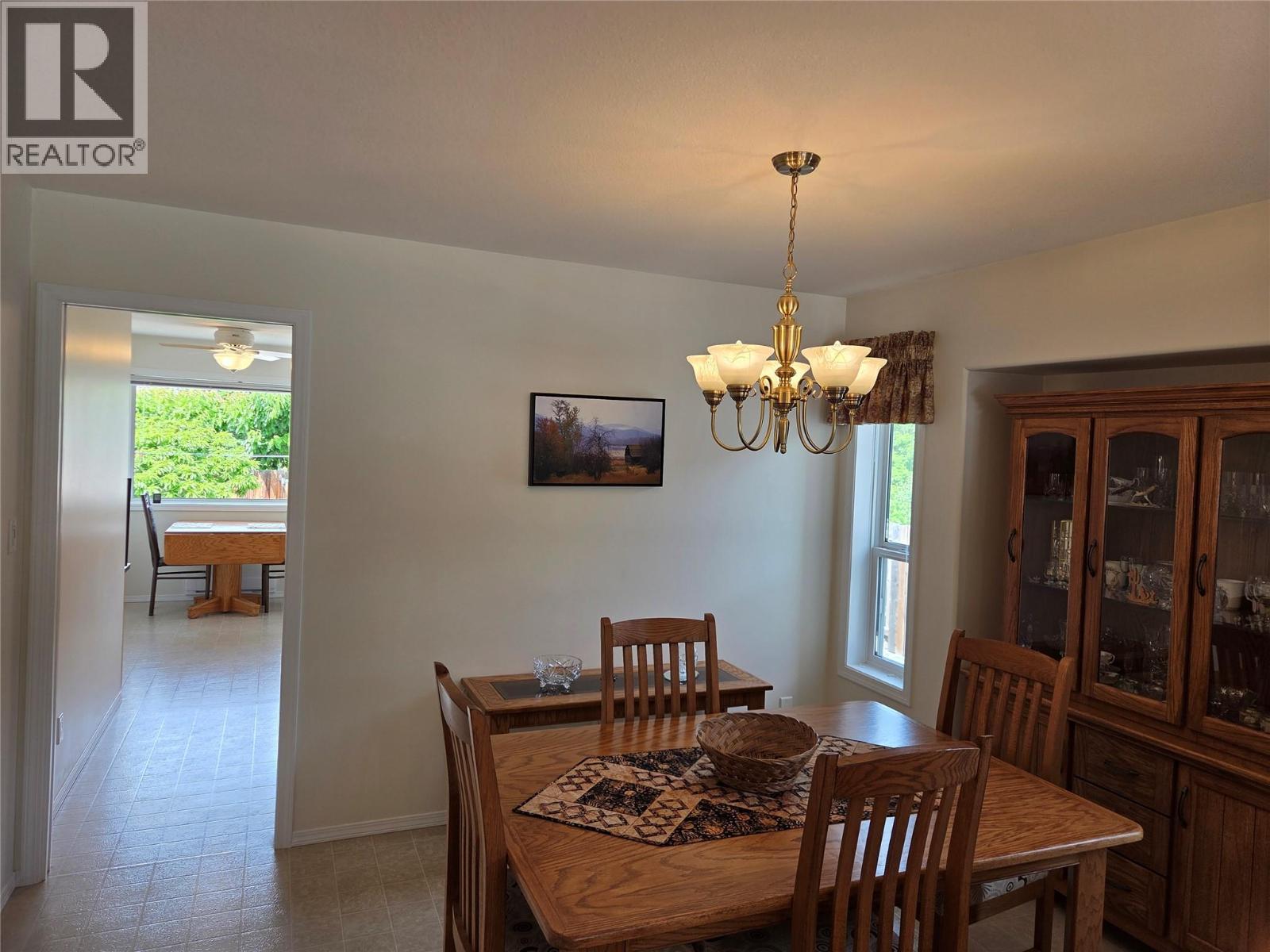 304 9th Avenue, Keremeos, British Columbia  V0X 1N3 - Photo 8 - 10388562