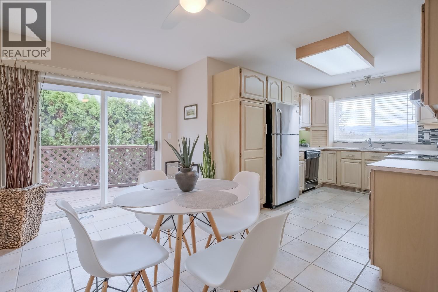 1802 Edgehill Court, Kelowna, British Columbia  V1V 1R7 - Photo 27 - 10388421
