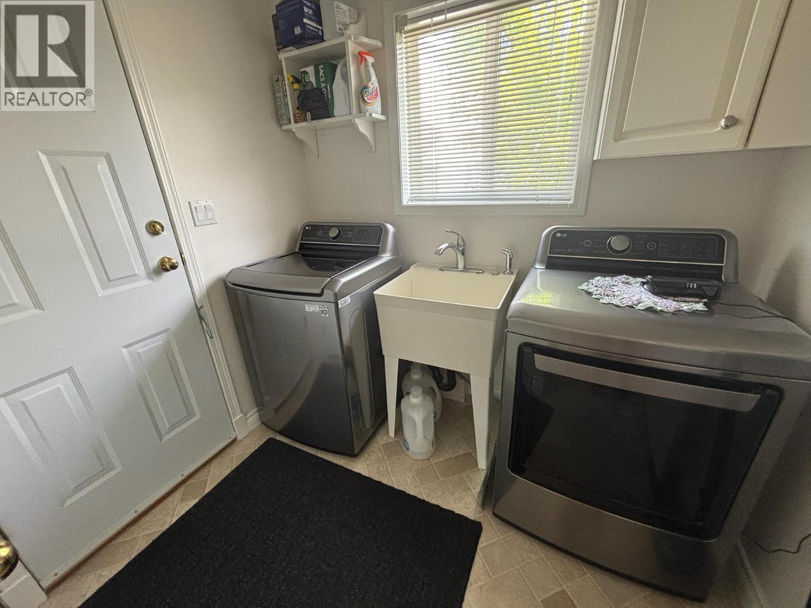2230 Selkirk Place, Grand Forks, British Columbia  V0H 1H0 - Photo 20 - 10388543