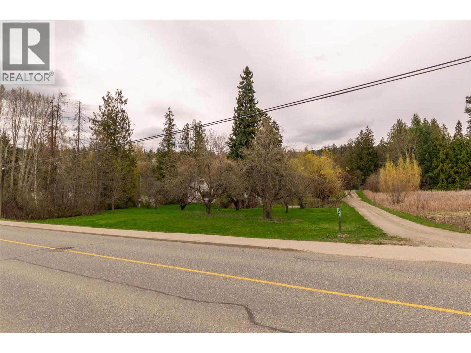 2370 Lakeshore Road Ne, Salmon Arm, British Columbia  V1E 3X9 - Photo 31 - 10388496