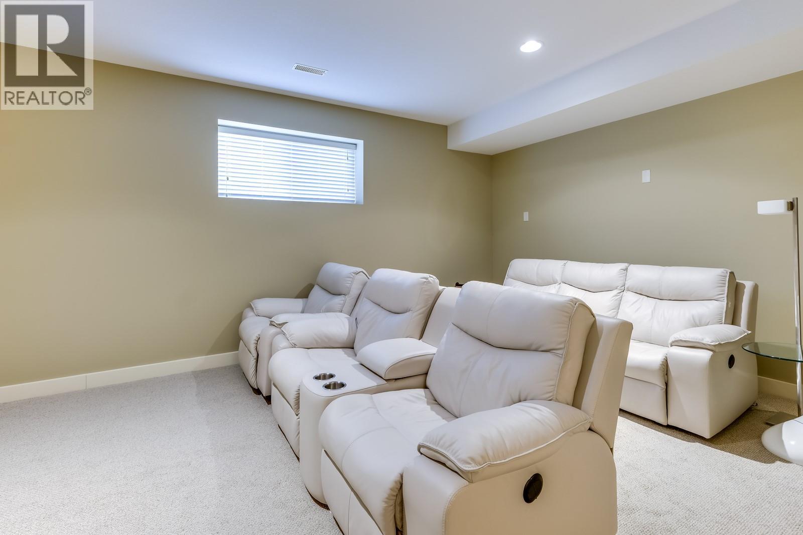 688 Almandine Court, Kelowna, British Columbia  V1W 4Z5 - Photo 23 - 10388480