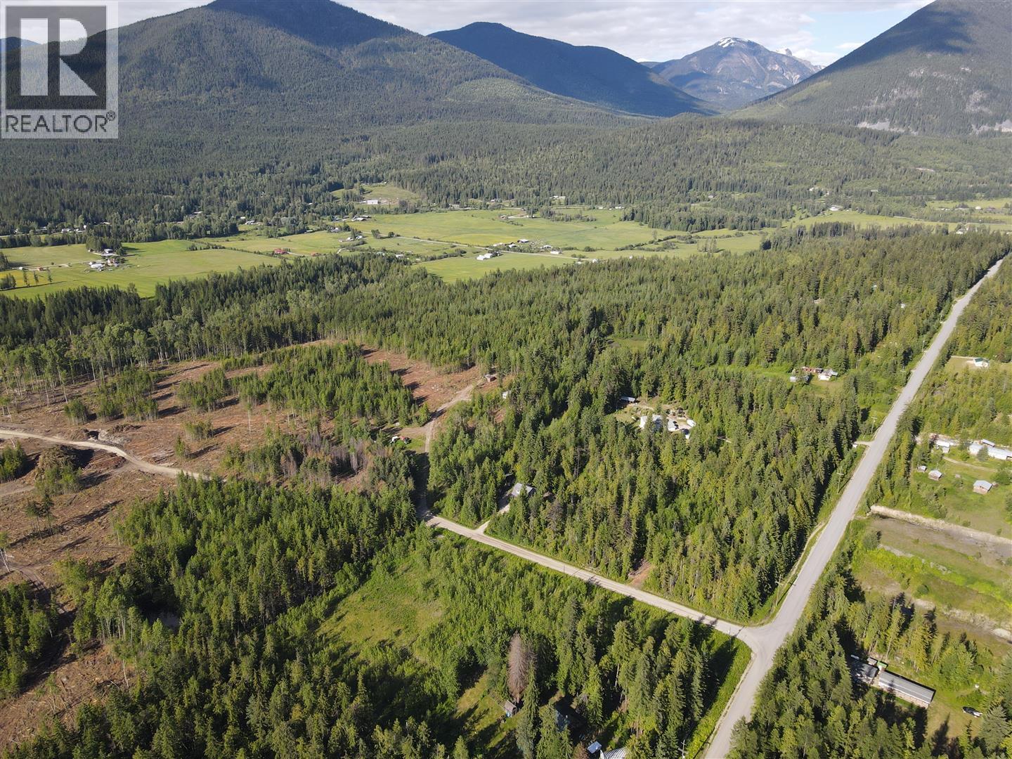 944 Guidon Road, Nakusp, British Columbia  V0G 1R1 - Photo 10 - 10388572
