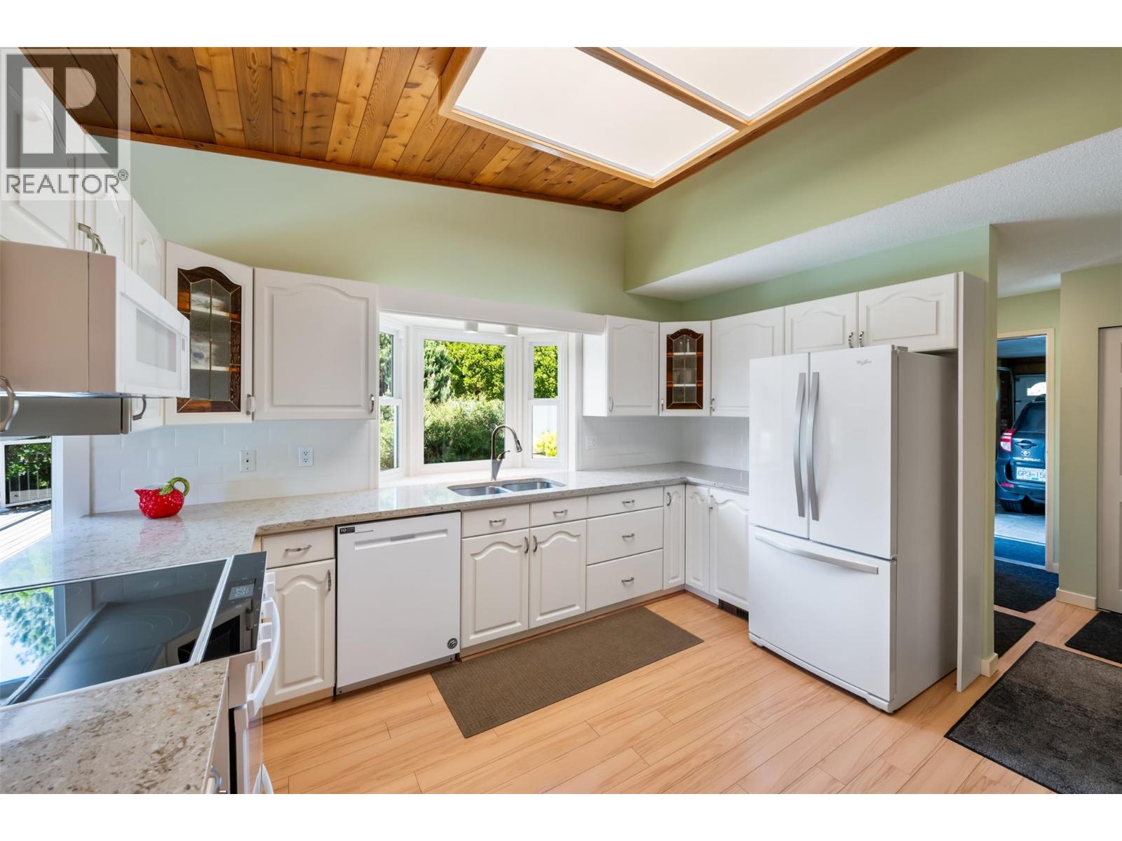 9931 Canyon View Road, Summerland, British Columbia  V0H 1Z2 - Photo 5 - 10388382