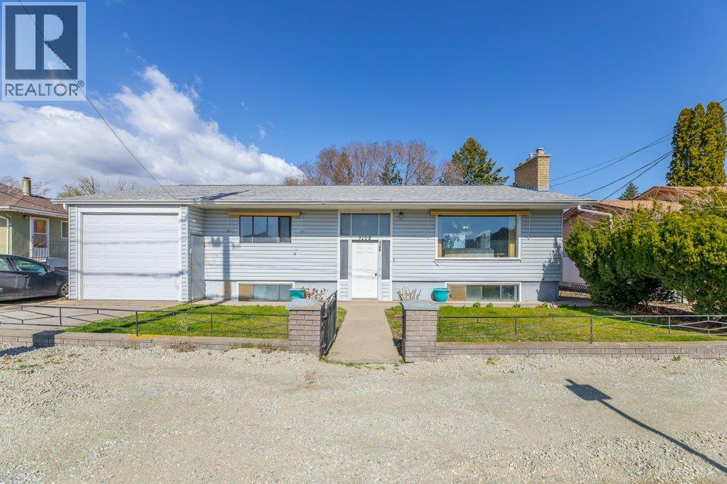 9108 74th Avenue, Osoyoos, British Columbia  V0H 1V0 - Photo 2 - 10388311