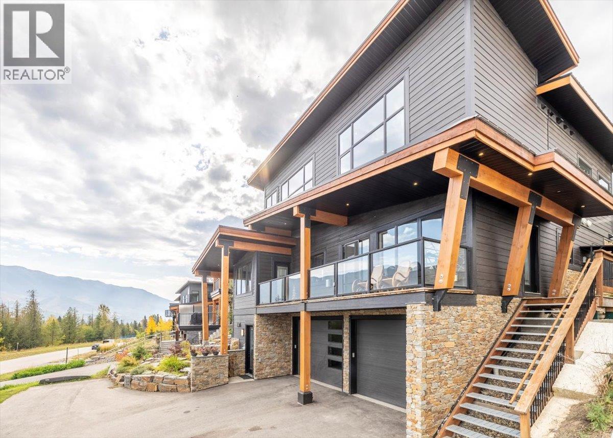 5416 Resort Drive, Fernie, British Columbia  V0B 1M6 - Photo 13 - 10388569