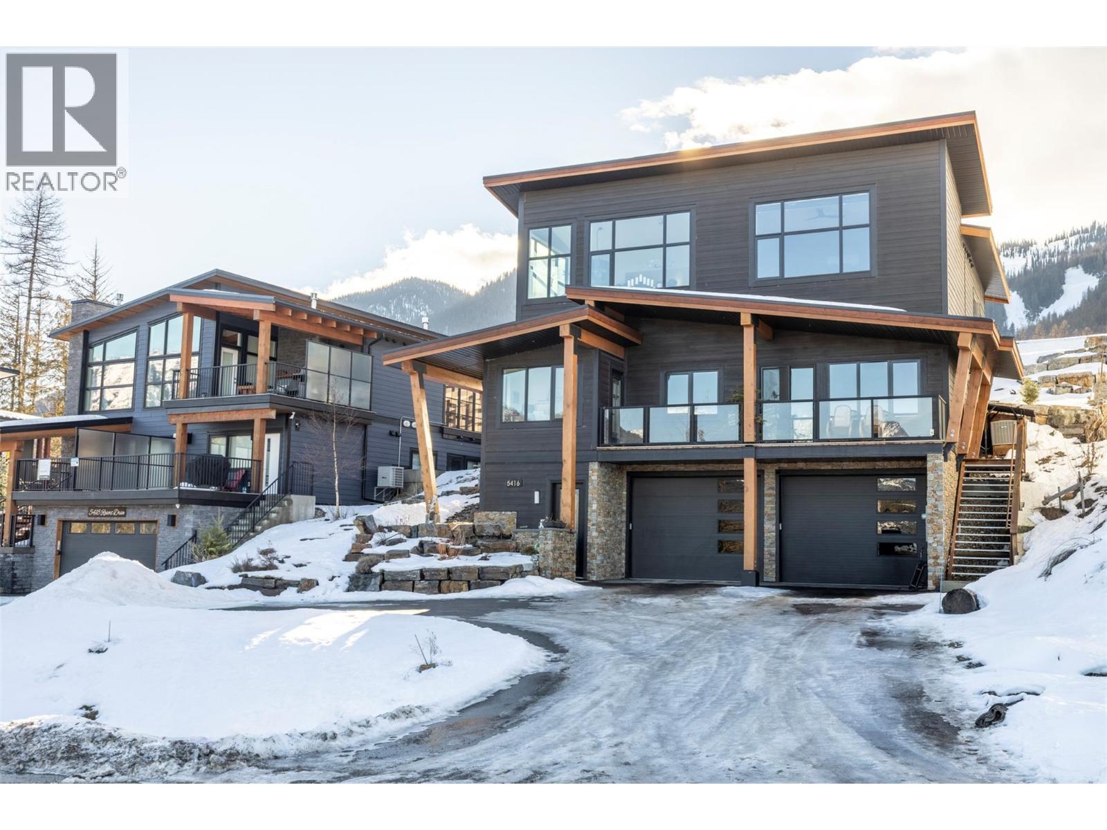 5416 Resort Drive, Fernie, British Columbia  V0B 1M6 - Photo 5 - 10388569
