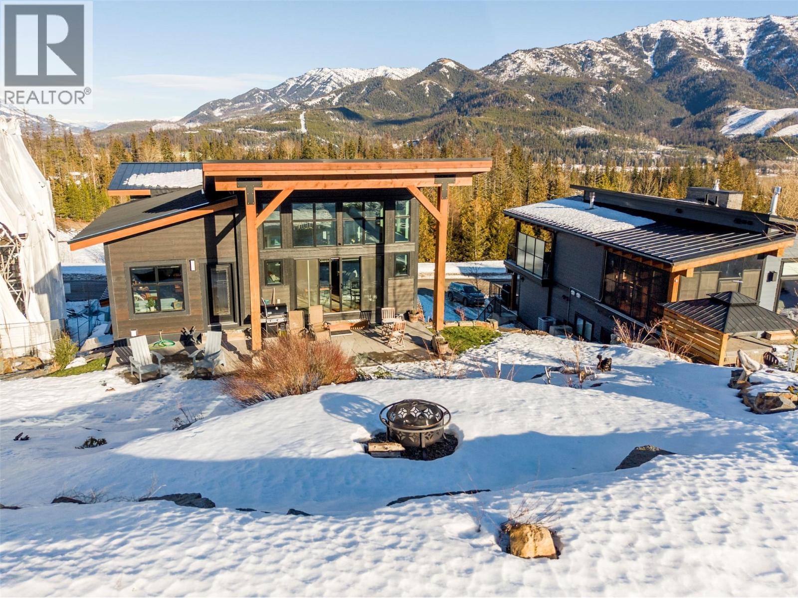 5416 Resort Drive, Fernie, British Columbia  V0B 1M6 - Photo 9 - 10388569