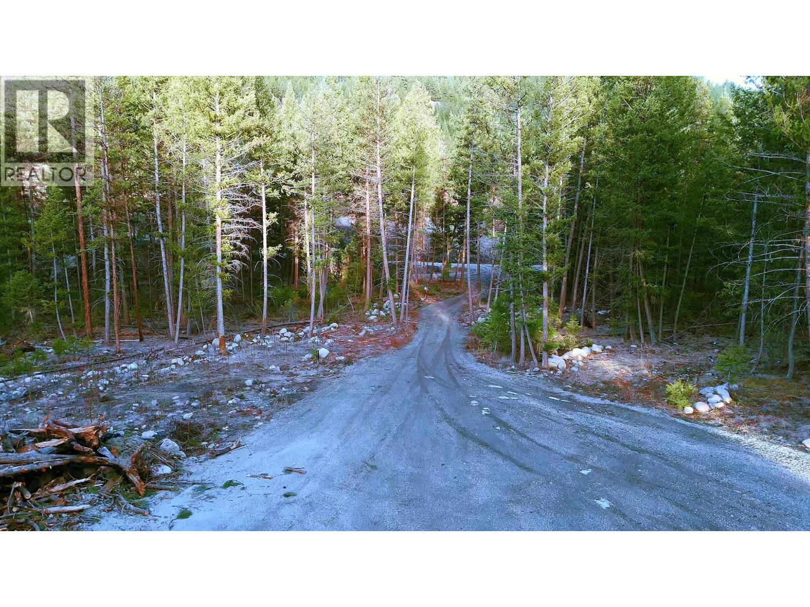 55 Beacon Road, Beaverdell, British Columbia  V0H 1A0 - Photo 15 - 10388567