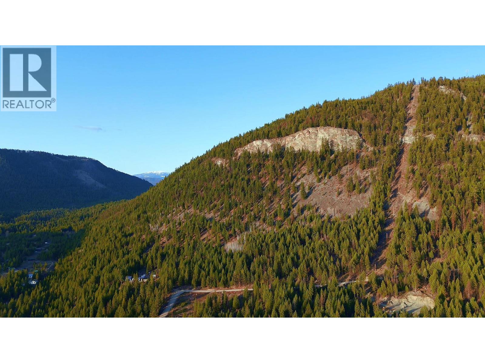 55 Beacon Road, Beaverdell, British Columbia  V0H 1A0 - Photo 6 - 10388567