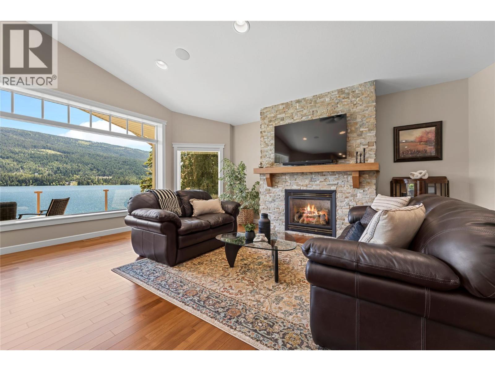 3898 Parri Road, Sorrento, British Columbia  V0E 2W0 - Photo 39 - 10387683