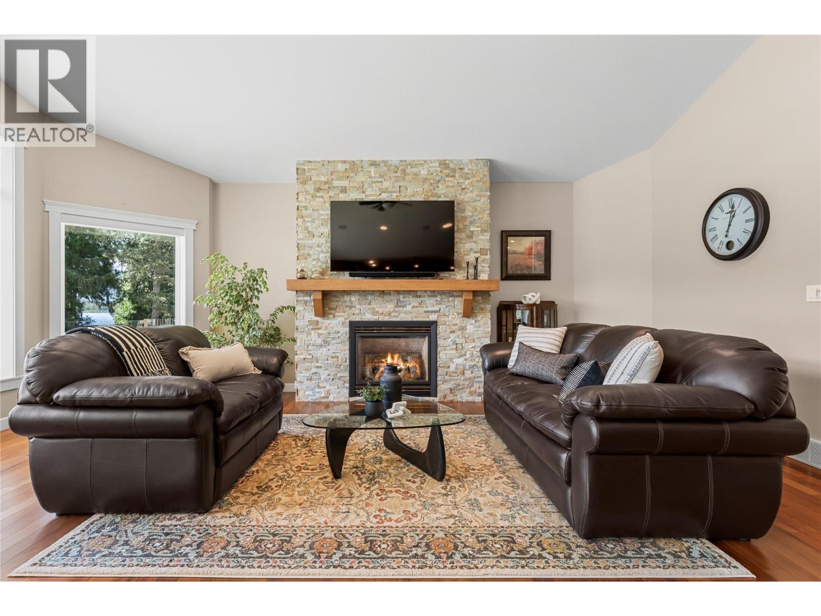 3898 Parri Road, Sorrento, British Columbia  V0E 2W0 - Photo 40 - 10387683
