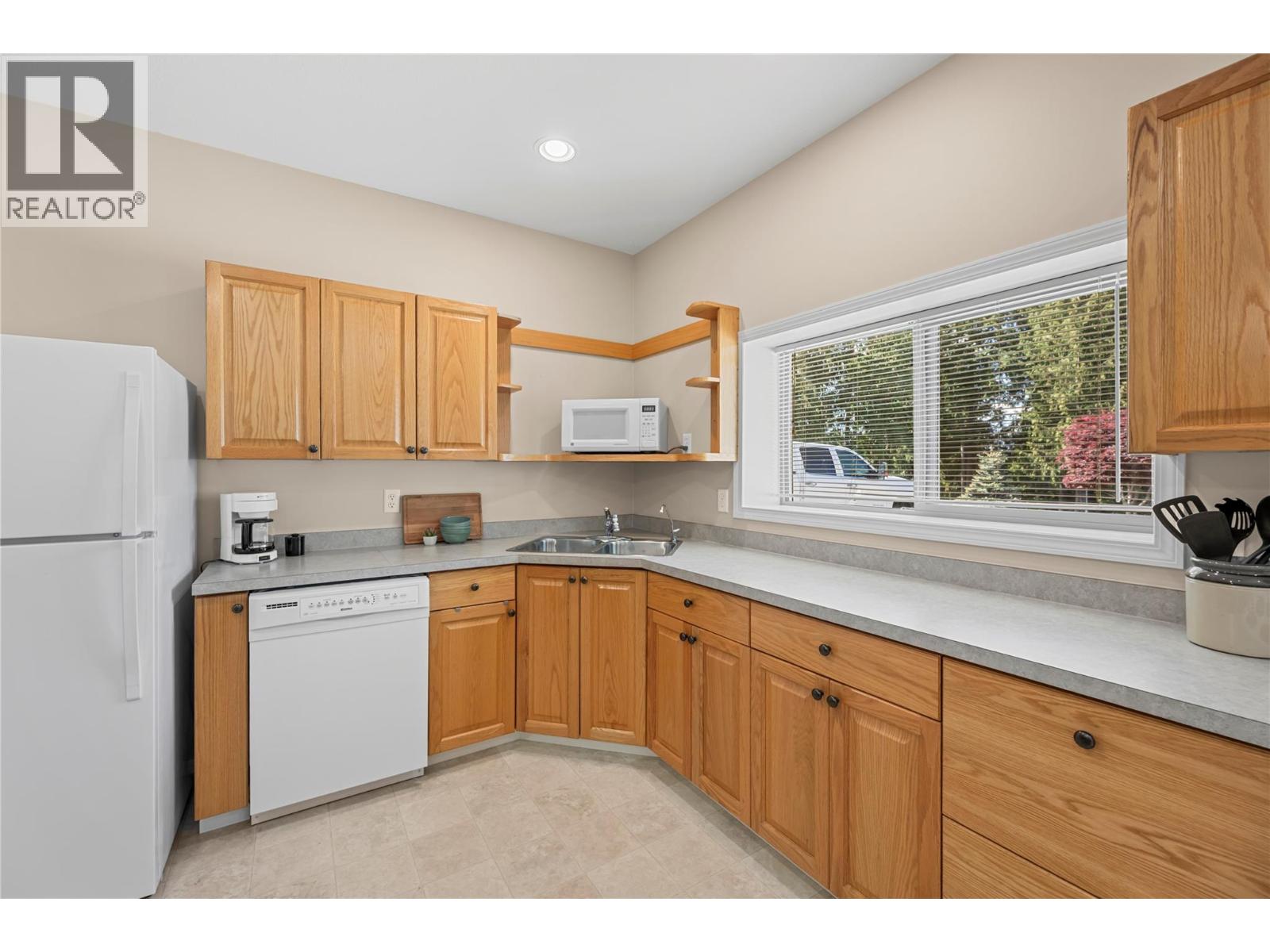 3898 Parri Road, Sorrento, British Columbia  V0E 2W0 - Photo 86 - 10387683
