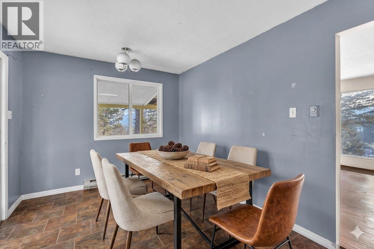 176 Jacobson Rd, Princeton, British Columbia  V0X 1W0 - Photo 4 - 10388409