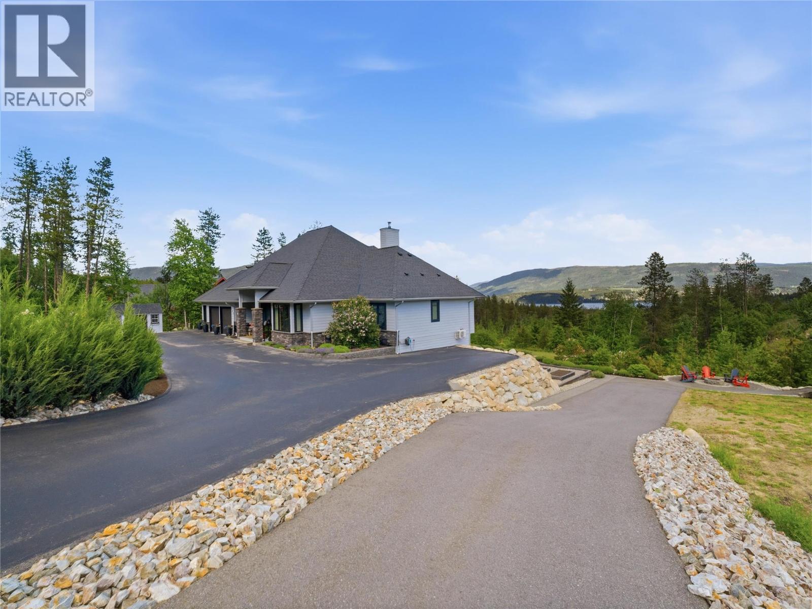 4680 56 Street Nw, Salmon Arm, British Columbia  V1E 0B2 - Photo 2 - 10388275