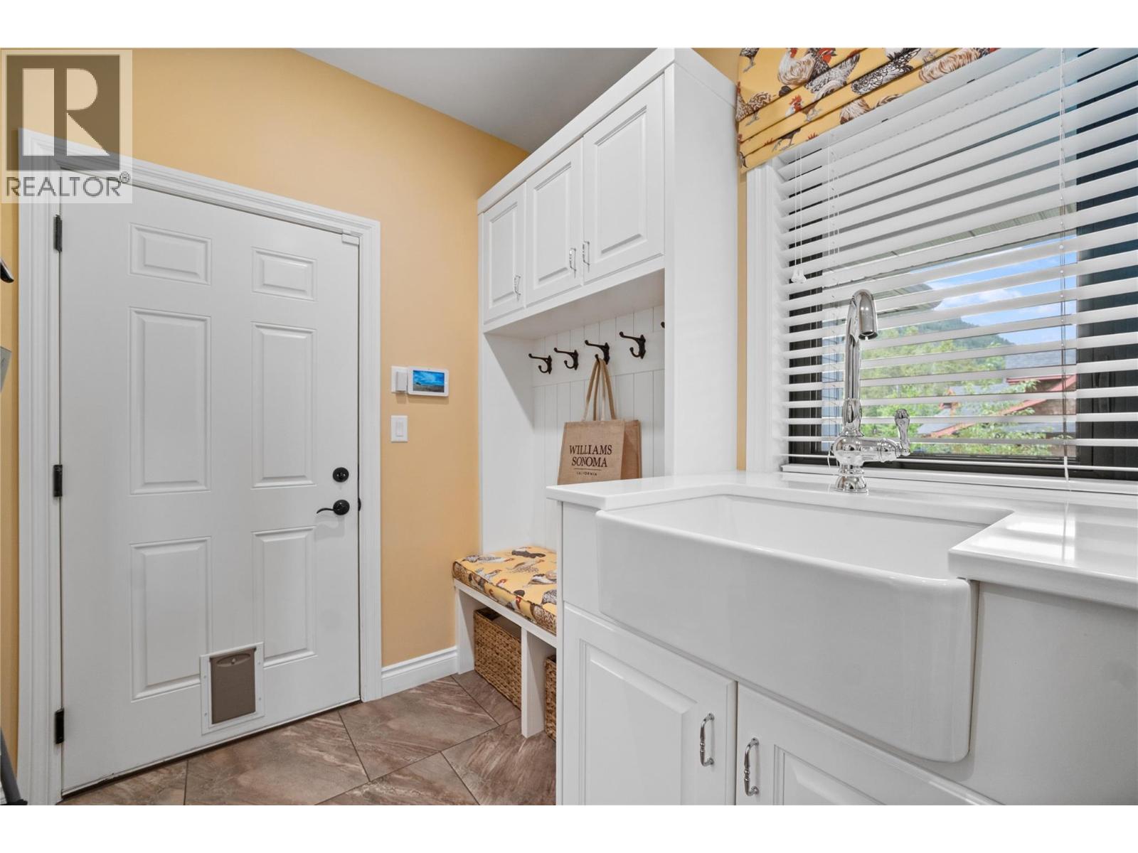 4680 56 Street Nw, Salmon Arm, British Columbia  V1E 0B2 - Photo 49 - 10388275