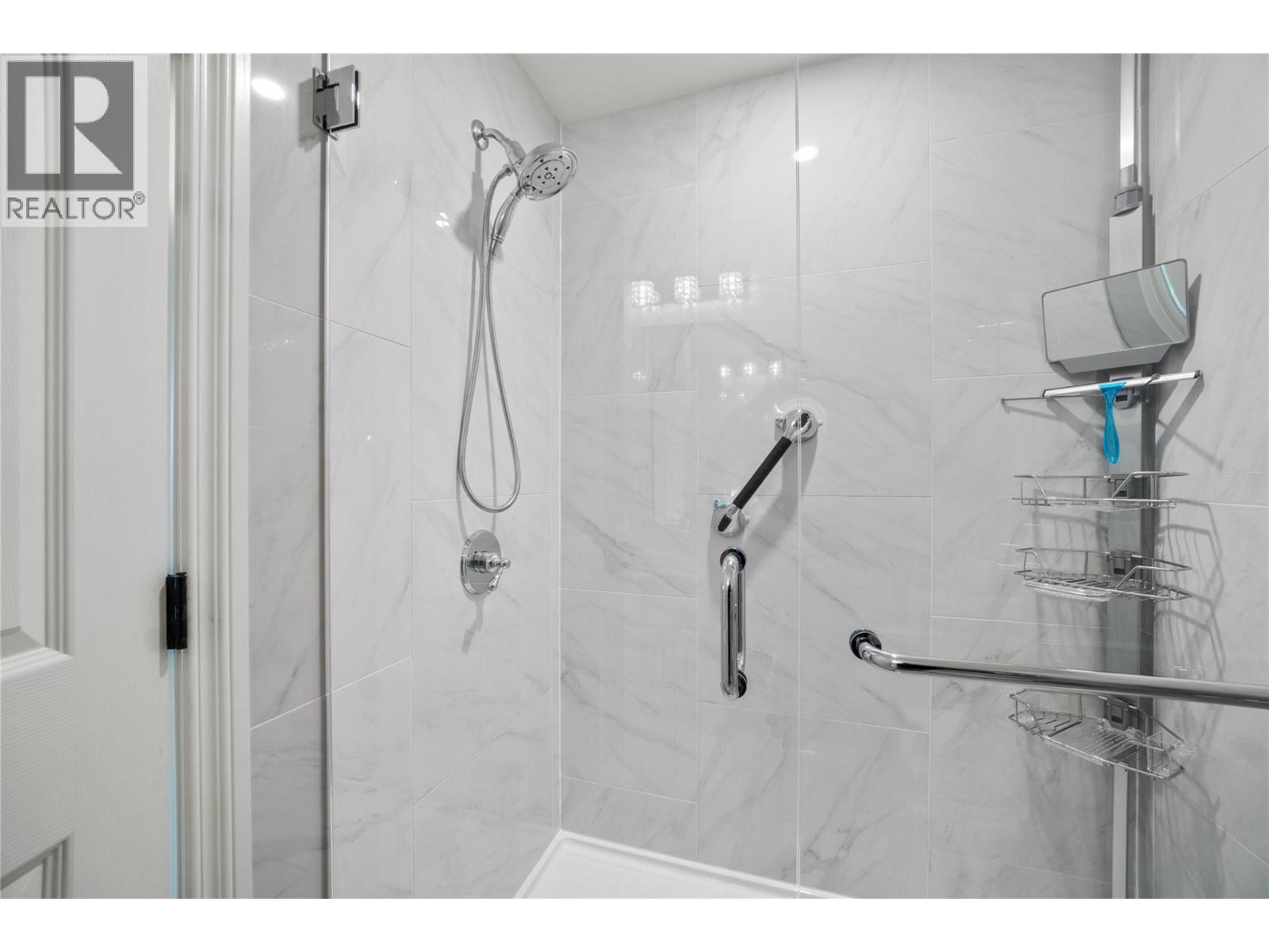 4680 56 Street Nw, Salmon Arm, British Columbia  V1E 0B2 - Photo 59 - 10388275
