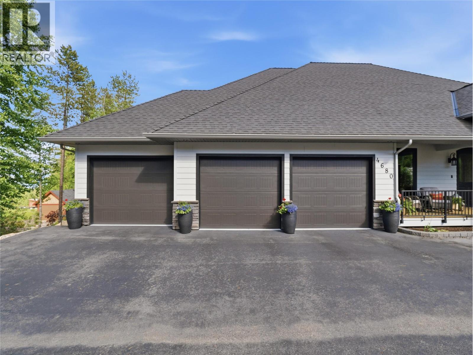 4680 56 Street Nw, Salmon Arm, British Columbia  V1E 0B2 - Photo 91 - 10388275