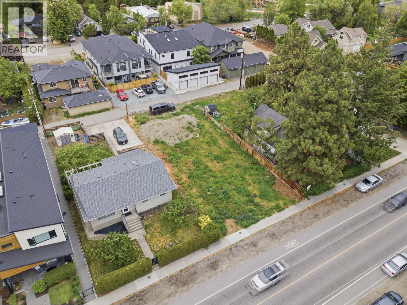 784 Cadder Avenue, kelowna, British Columbia