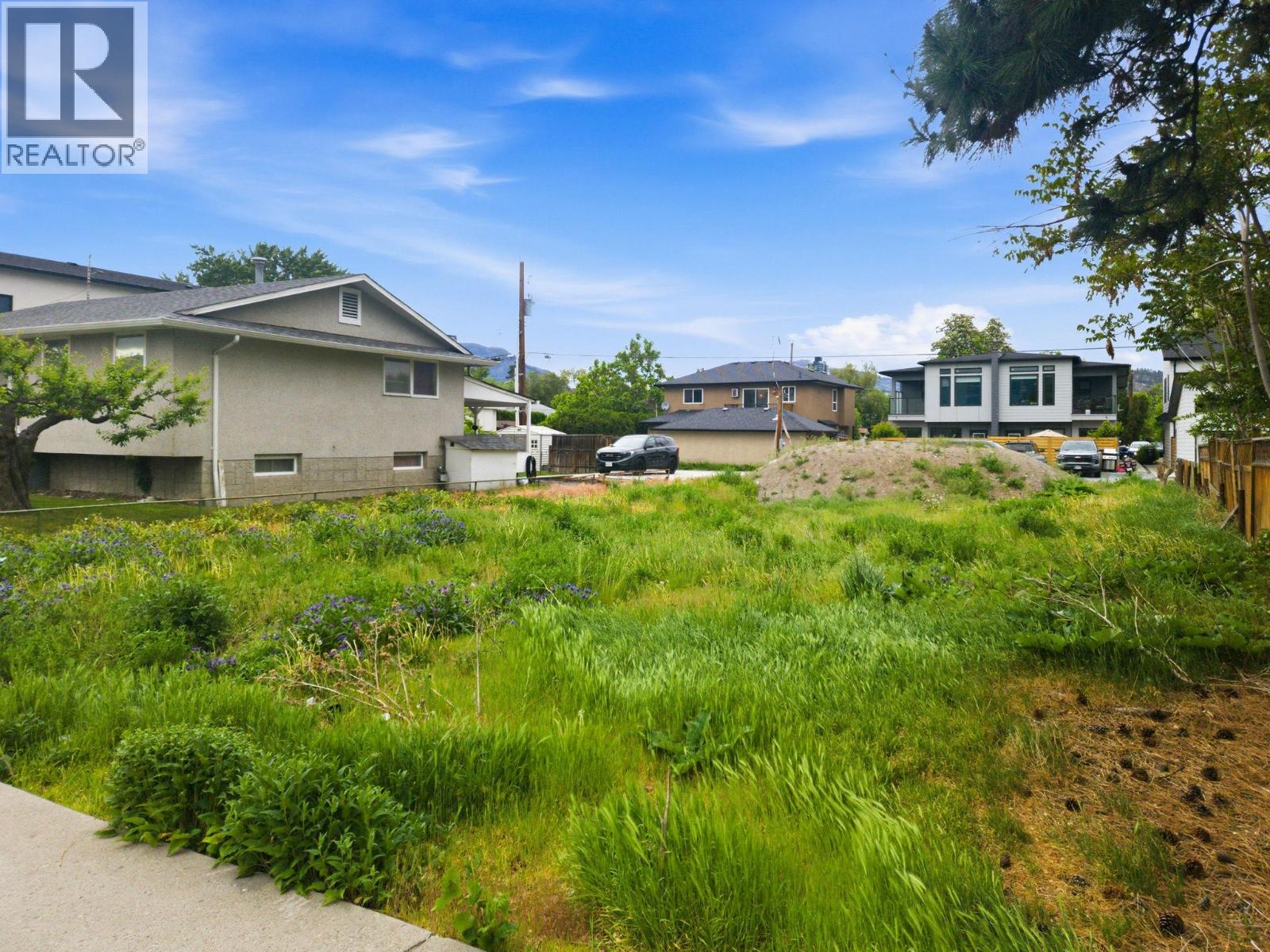 784 Cadder Avenue, Kelowna, British Columbia  V1Y 5N6 - Photo 3 - 10387991