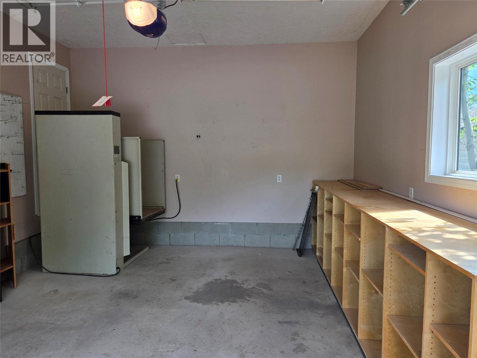 410 6th Avenue, Keremeos, British Columbia  V0X 1N3 - Photo 14 - 10388590
