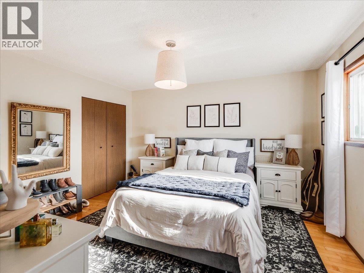 520 10th Avenue, Castlegar, British Columbia  V1N 1K7 - Photo 34 - 10388525