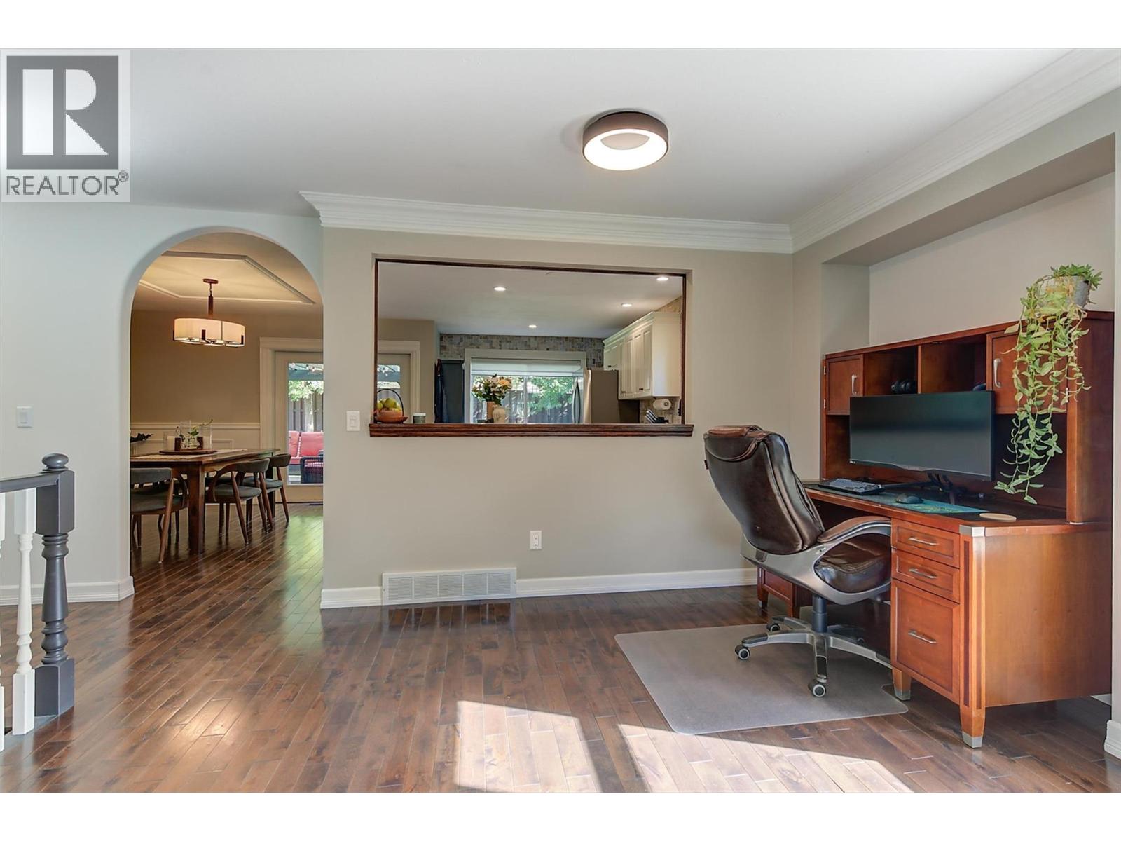 2511 Quail Lane, Kelowna, British Columbia  V1V 1Z9 - Photo 10 - 10388489
