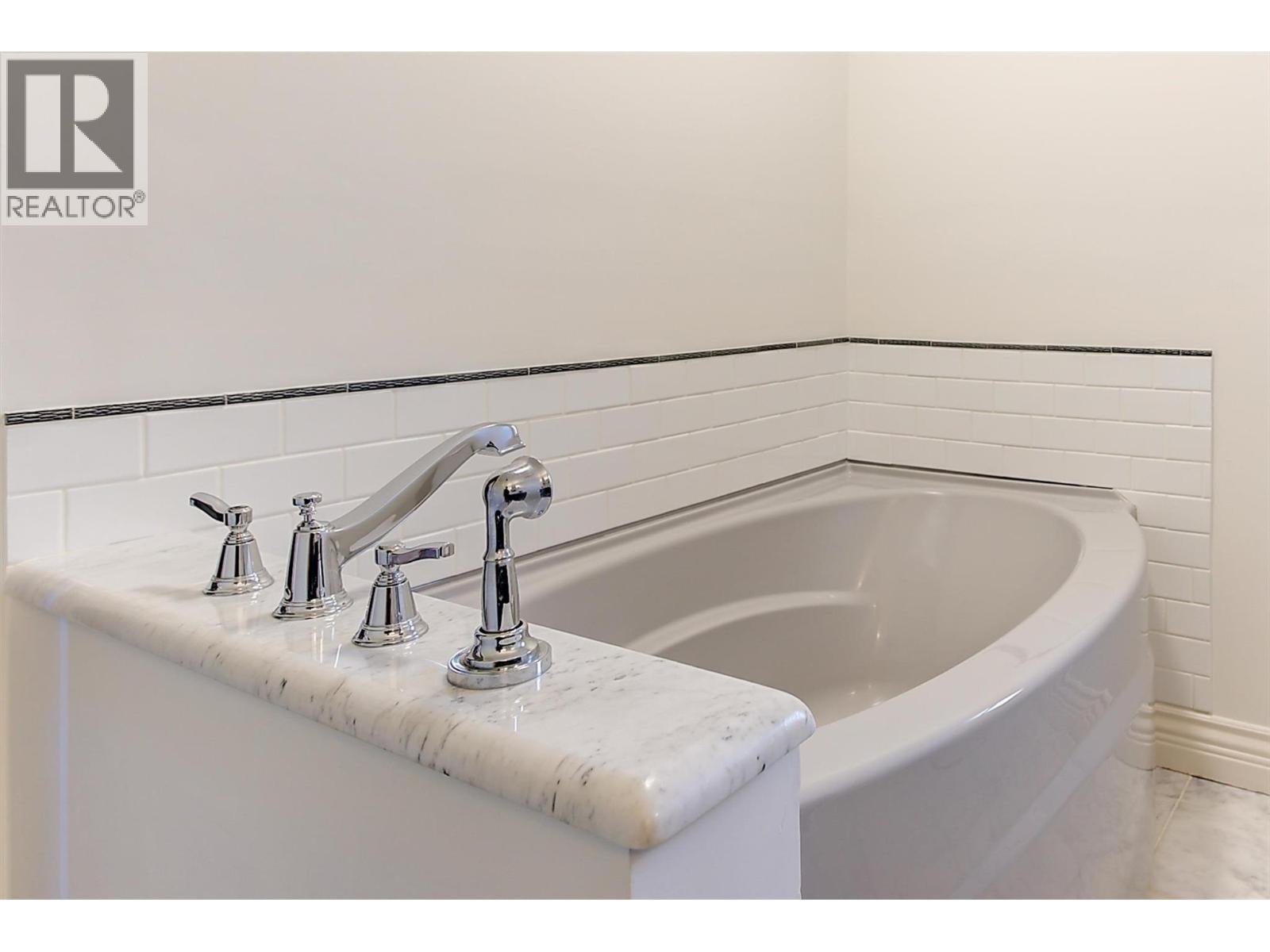 2511 Quail Lane, Kelowna, British Columbia  V1V 1Z9 - Photo 31 - 10388489