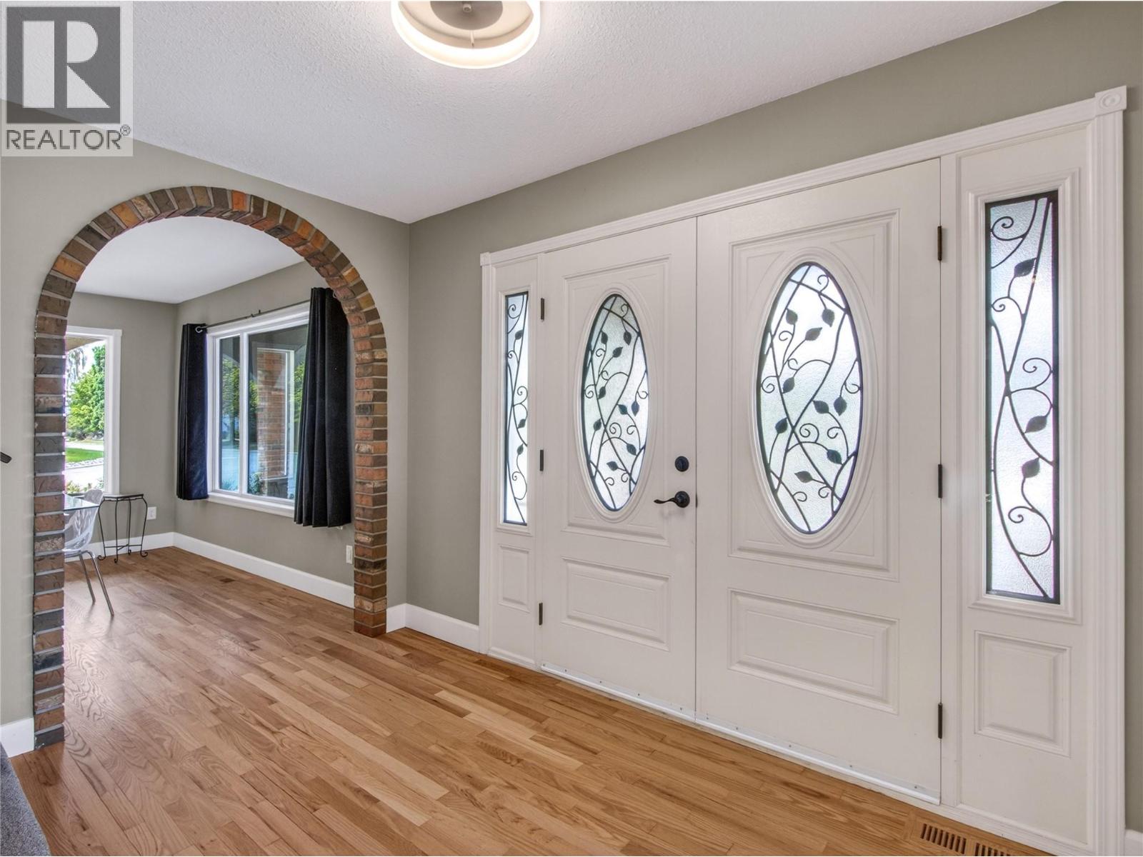 969 Westminster Avenue E, Penticton, British Columbia  V2A 7P1 - Photo 10 - 10388447