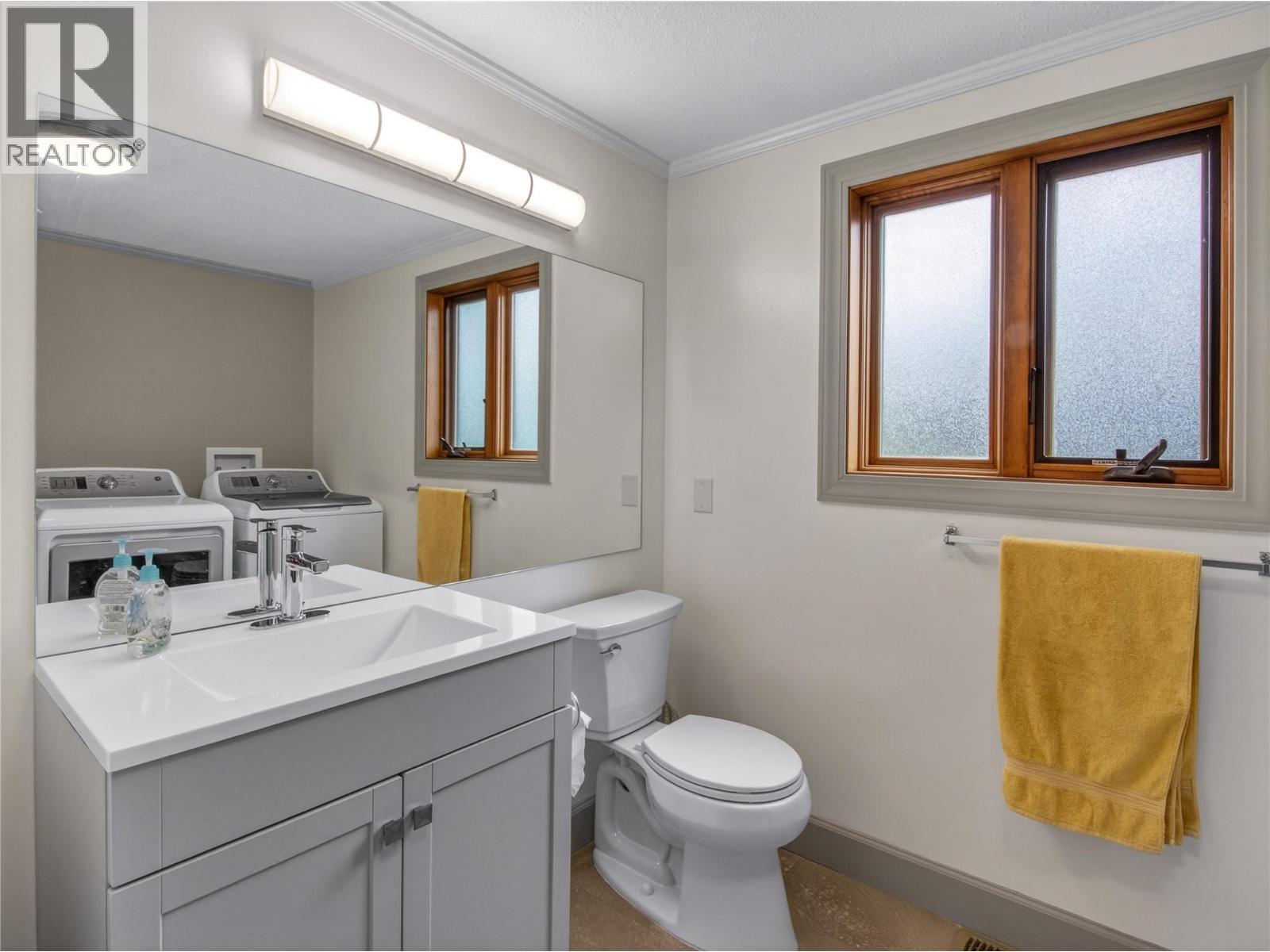 969 Westminster Avenue E, Penticton, British Columbia  V2A 7P1 - Photo 13 - 10388447