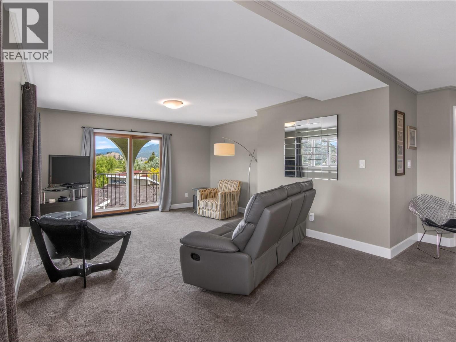 969 Westminster Avenue E, Penticton, British Columbia  V2A 7P1 - Photo 15 - 10388447
