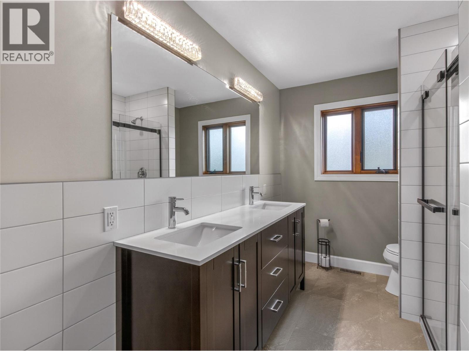 969 Westminster Avenue E, Penticton, British Columbia  V2A 7P1 - Photo 24 - 10388447