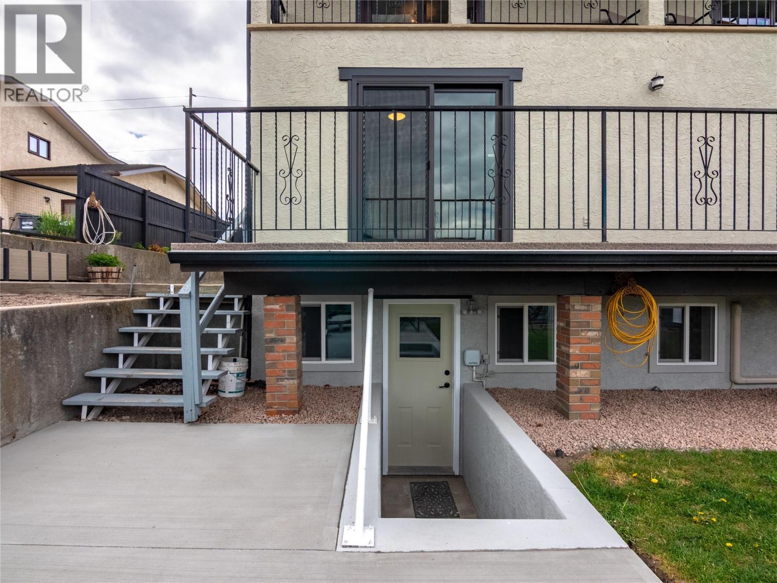 969 Westminster Avenue E, Penticton, British Columbia  V2A 7P1 - Photo 32 - 10388447