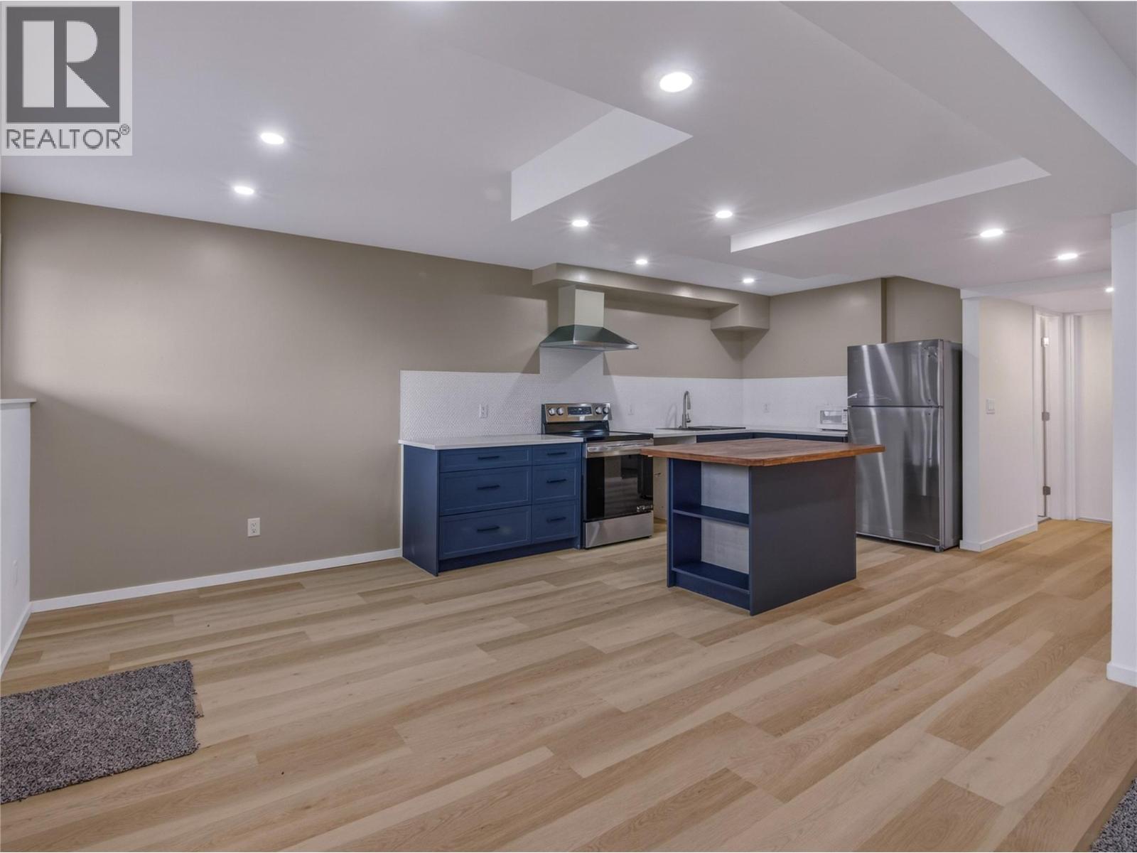 969 Westminster Avenue E, Penticton, British Columbia  V2A 7P1 - Photo 34 - 10388447