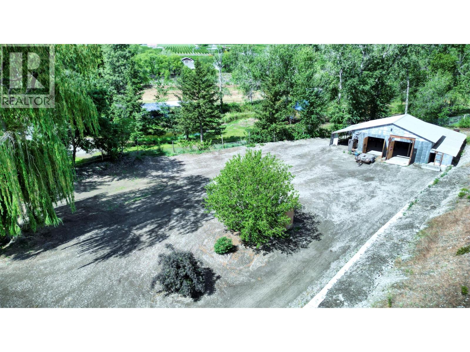 204 Greasewood Avenue, Oliver, British Columbia  V0H 1T1 - Photo 10 - 10388588