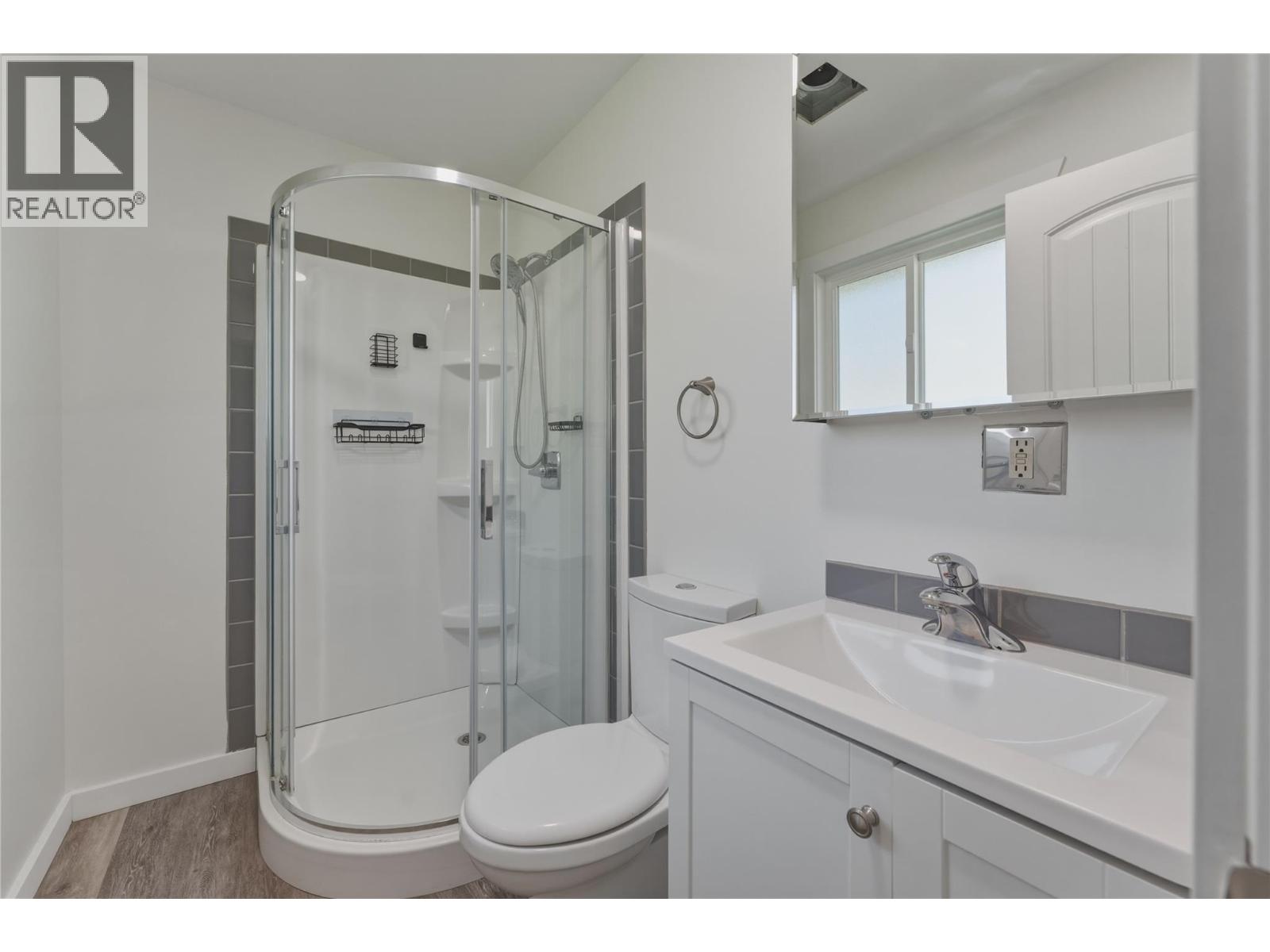 6576 Southwind Road Road, Vernon, British Columbia  V1H 1B7 - Photo 19 - 10388558