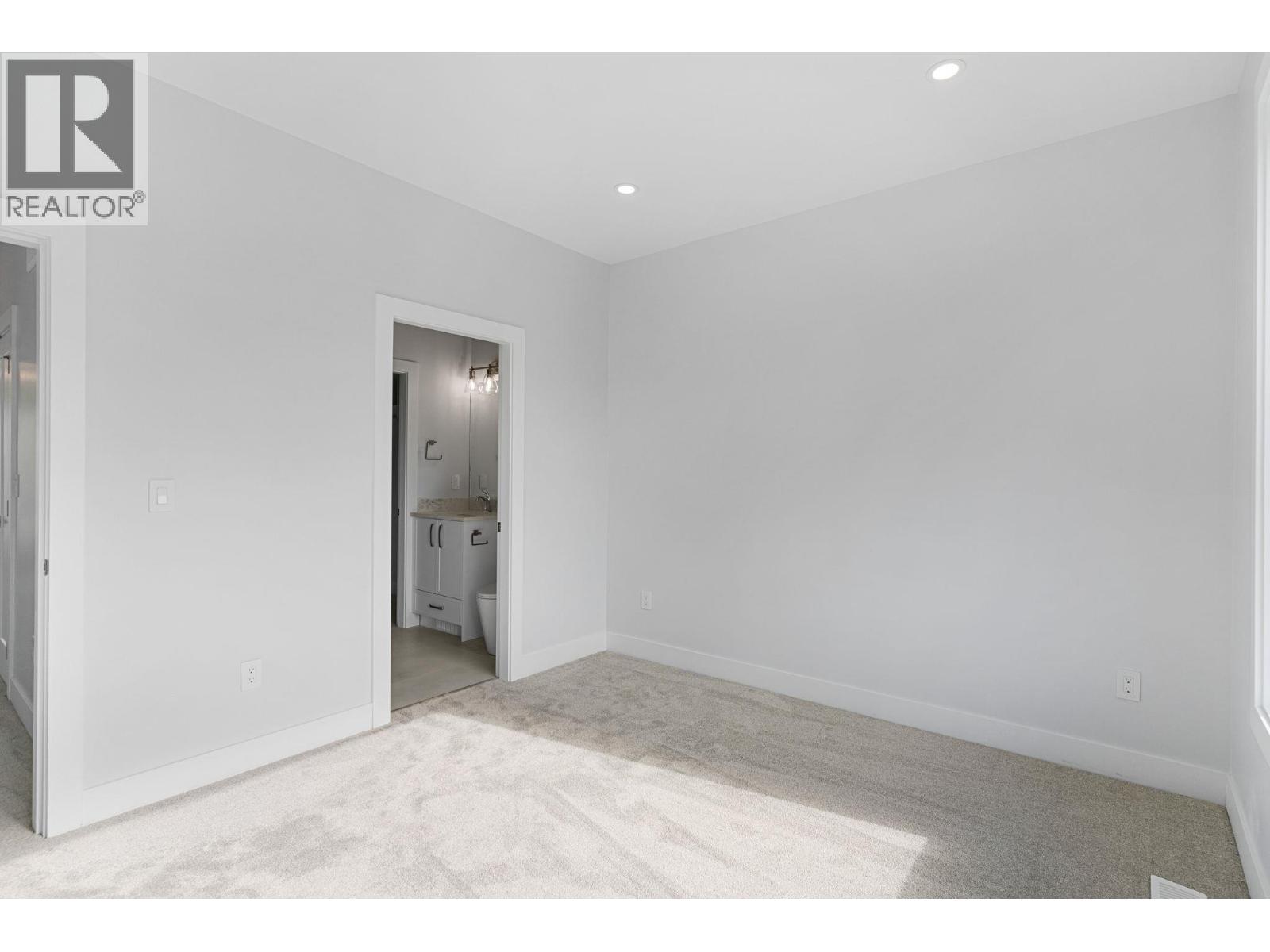 4565 Gordon Drive, Kelowna, British Columbia  V1W 1T3 - Photo 22 - 10388289