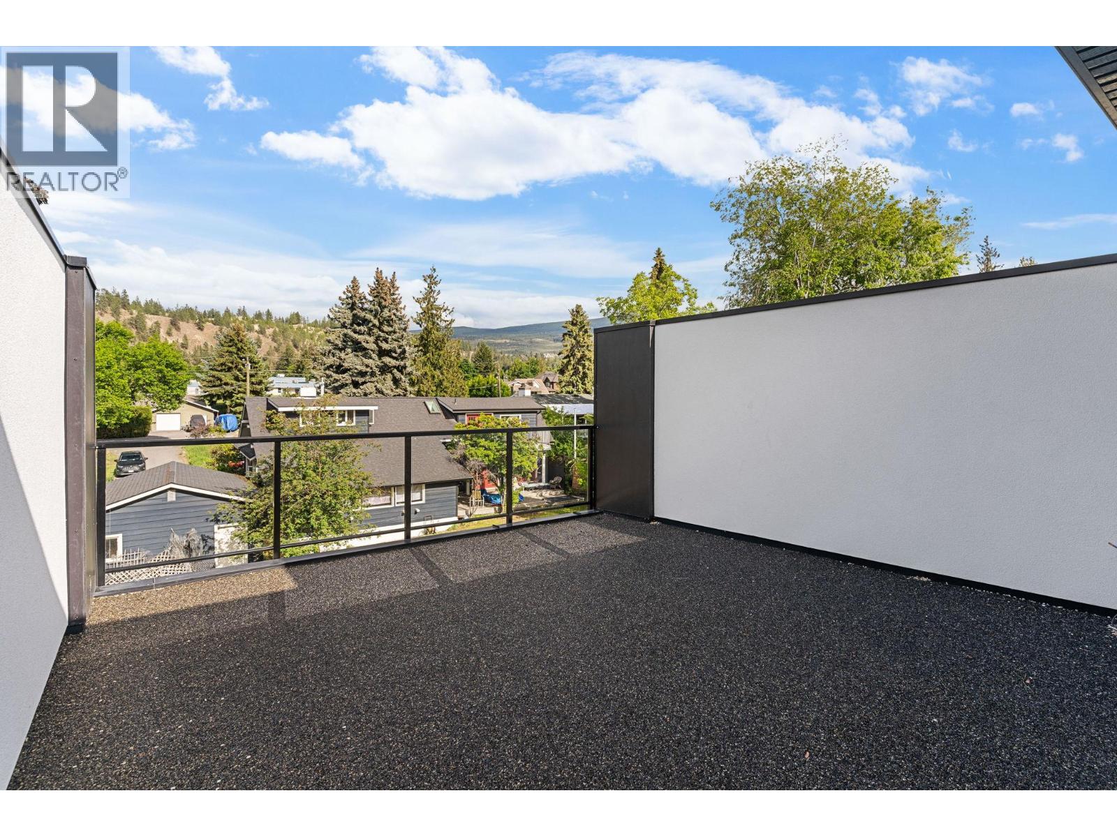 4565 Gordon Drive, Kelowna, British Columbia  V1W 1T3 - Photo 29 - 10388289