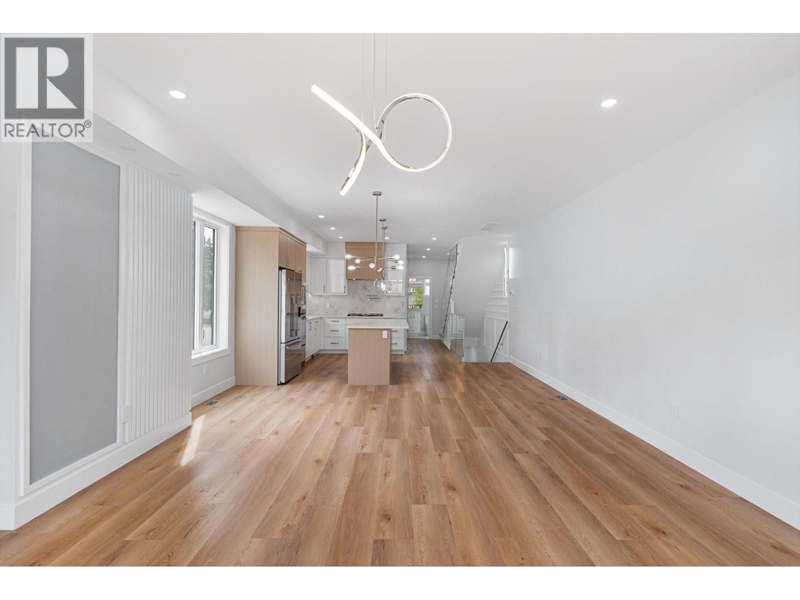 4567 Gordon Drive, Kelowna, British Columbia  V1W 1T3 - Photo 10 - 10388286