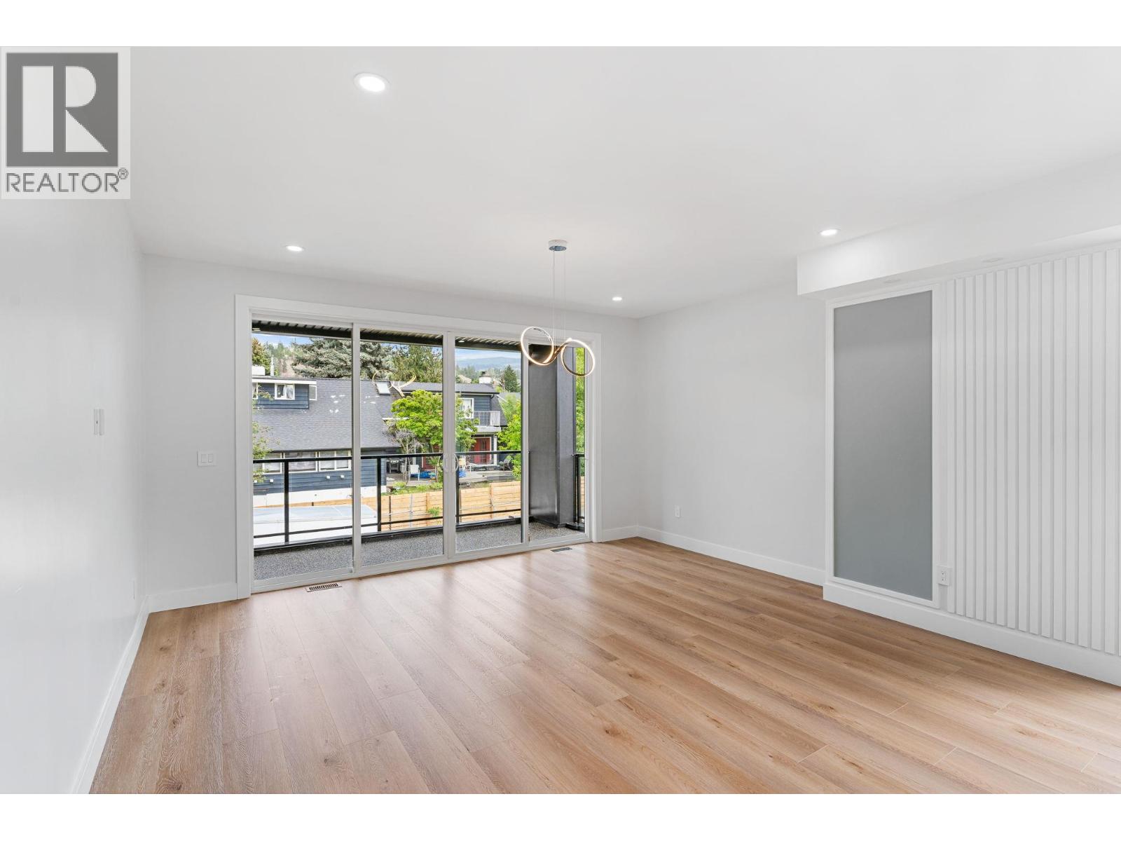 4567 Gordon Drive, Kelowna, British Columbia  V1W 1T3 - Photo 12 - 10388286