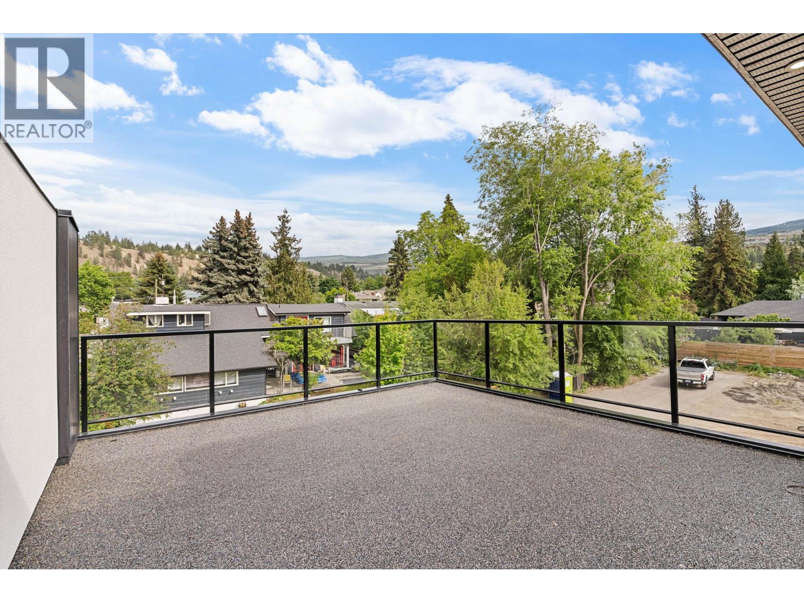 4567 Gordon Drive, Kelowna, British Columbia  V1W 1T3 - Photo 28 - 10388286