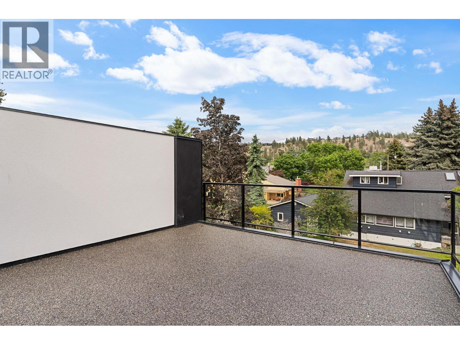 4567 Gordon Drive, Kelowna, British Columbia  V1W 1T3 - Photo 30 - 10388286