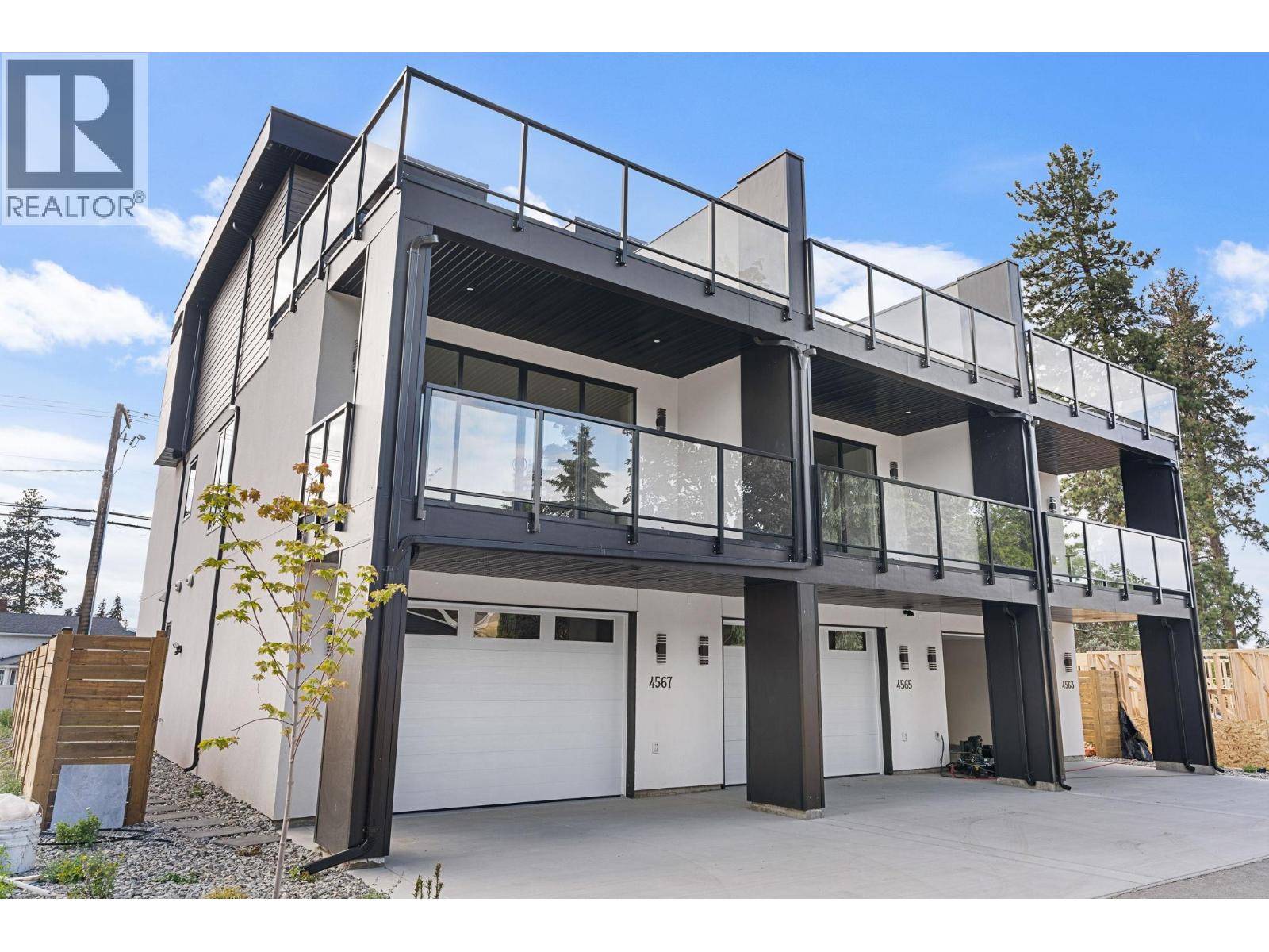 4567 Gordon Drive, Kelowna, British Columbia  V1W 1T3 - Photo 33 - 10388286